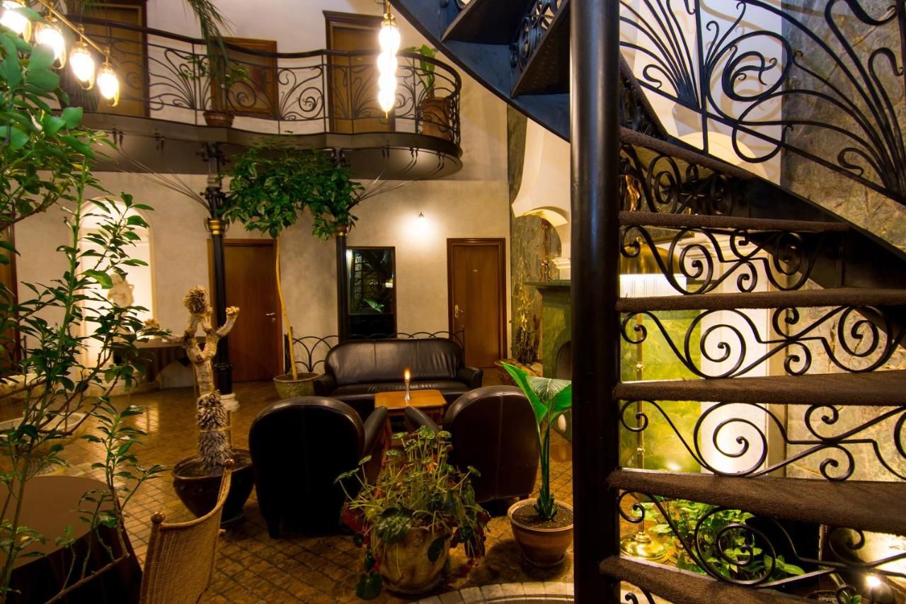 Отель Boutique Villa Mtiebi Тбилиси-11