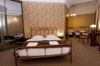 Отель Boutique Villa Mtiebi Тбилиси Семейный номер-1