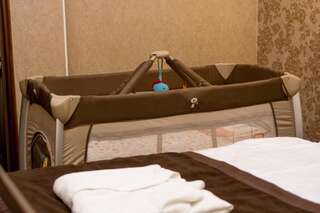 Отель Boutique Villa Mtiebi Тбилиси Стандартный трехместный номер-13